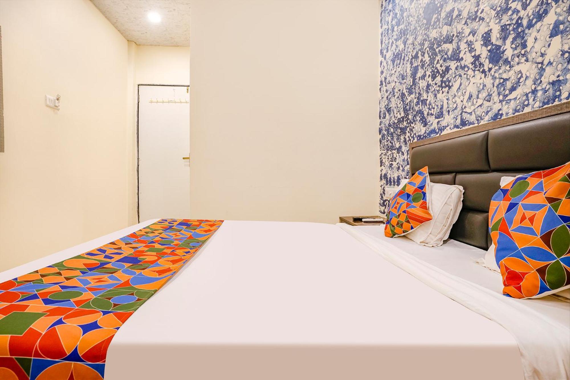 Fabexpress The United - Nr Mumbai International Airport Hotel Exterior photo