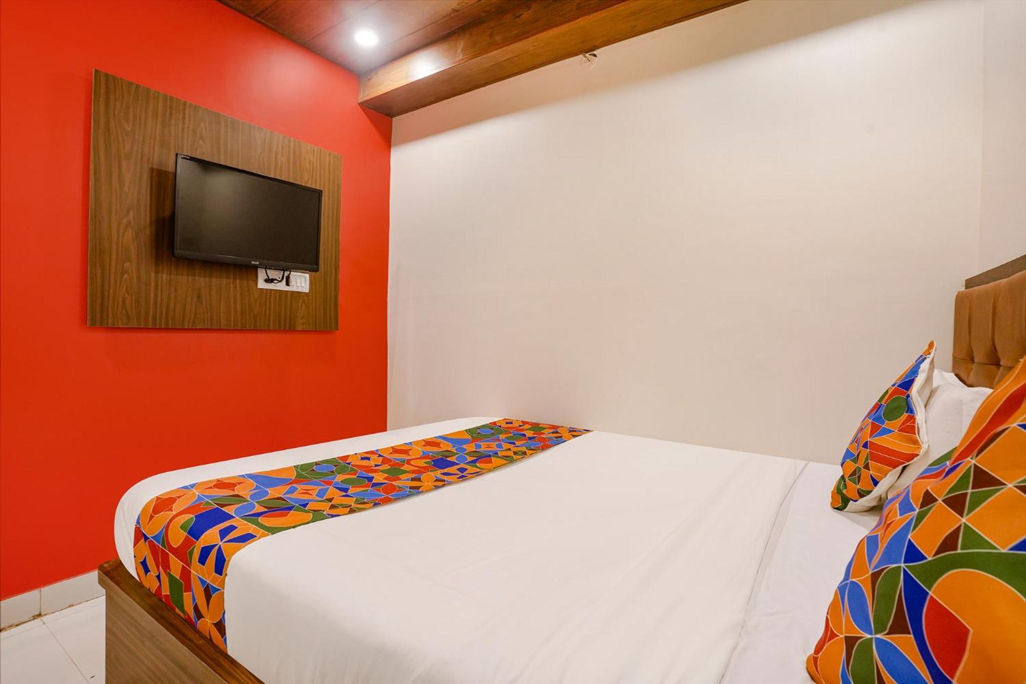 Fabexpress The United - Nr Mumbai International Airport Hotel Exterior photo