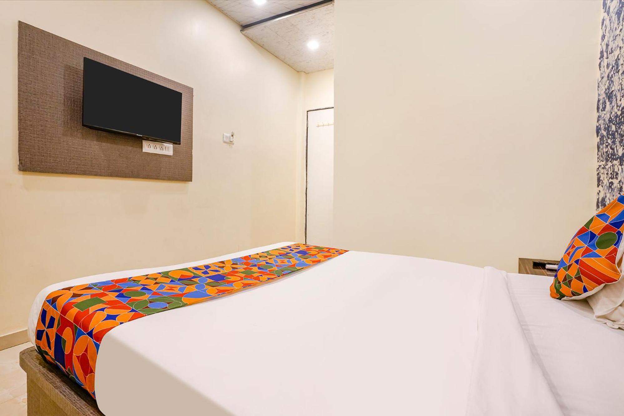 Fabexpress The United - Nr Mumbai International Airport Hotel Exterior photo